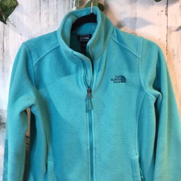 The North Face Fleece Jacket - Picture 2 of 12